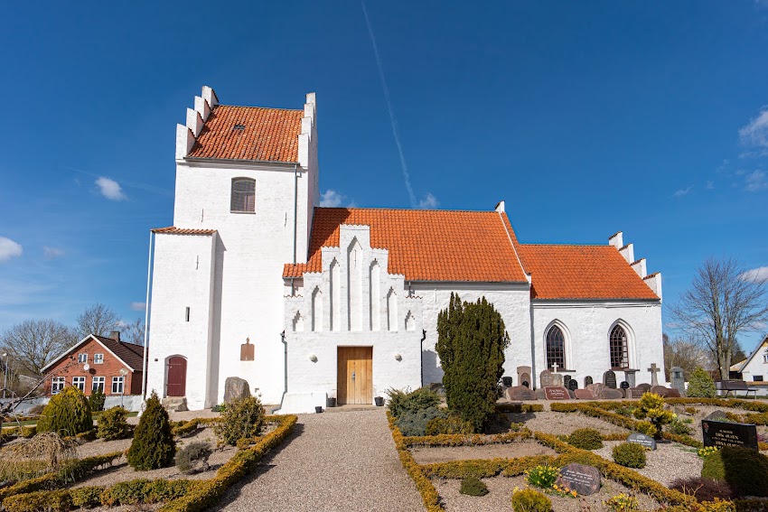 Hyllested Kirke