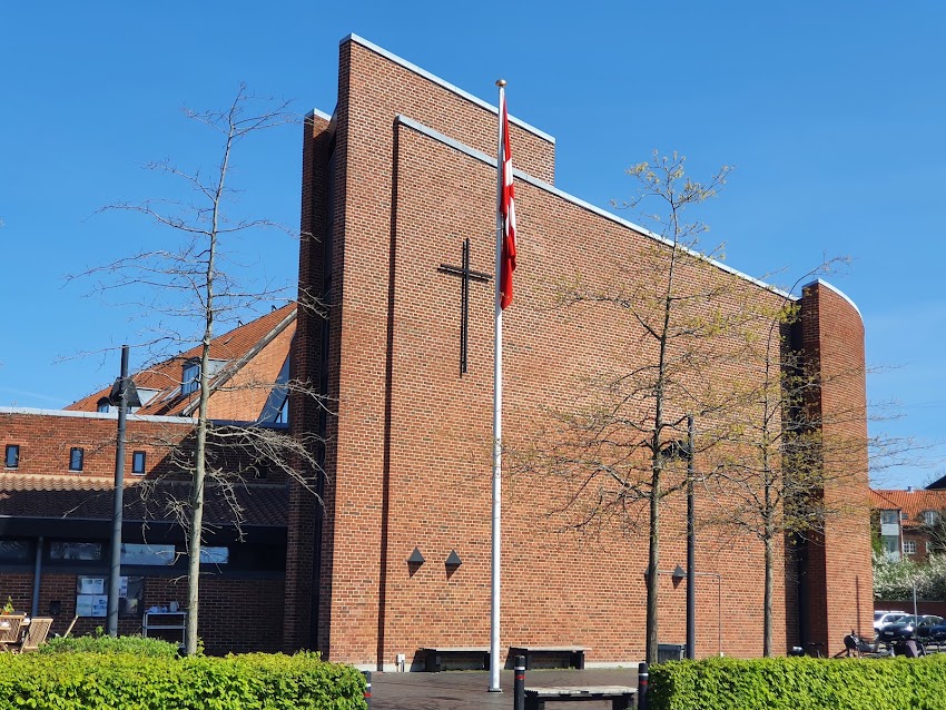 Husum Kirke