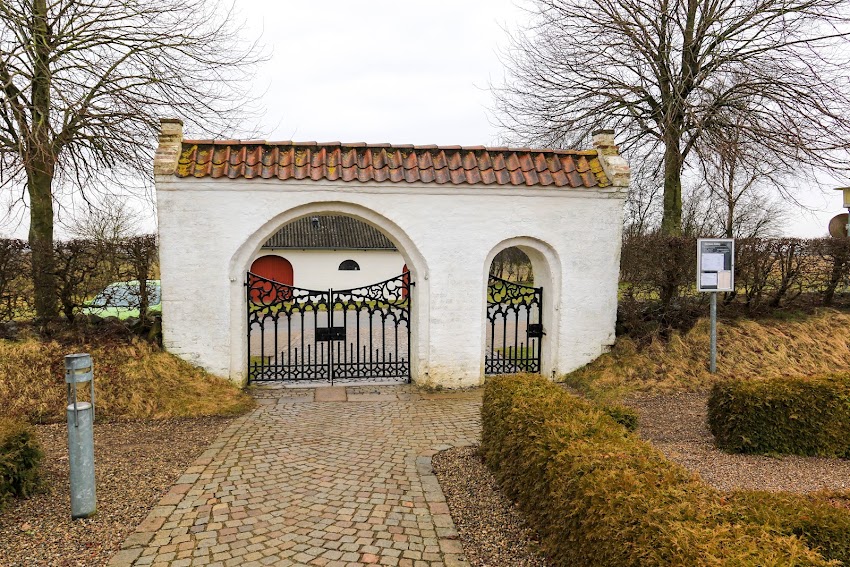 Skrave Kirke