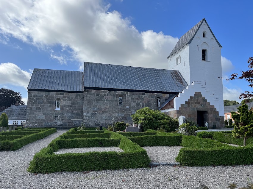 Sønderbæk Kirke