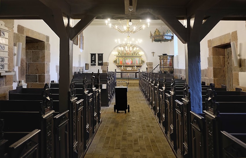 Velling Kirke