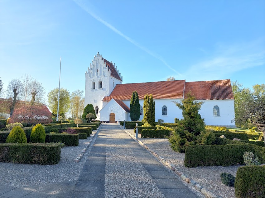 Ørsted Kirke