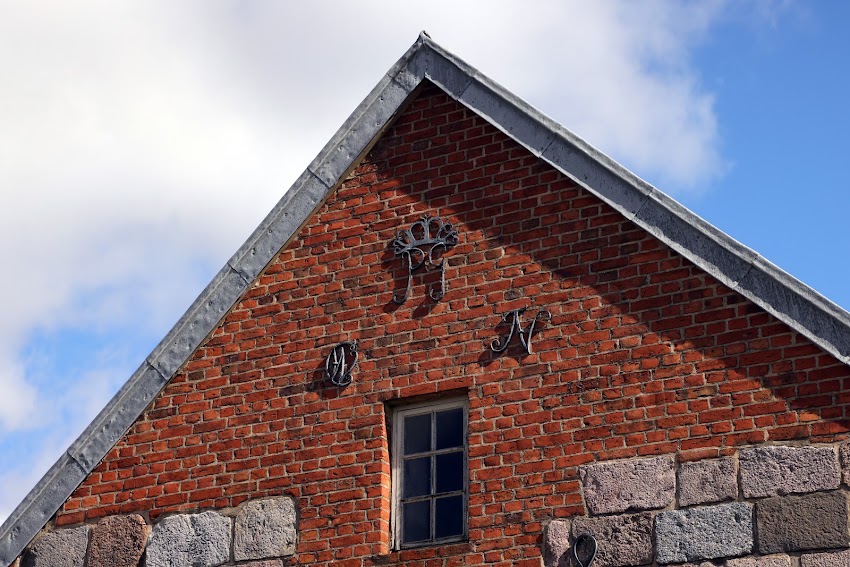 Tirslund Kirke